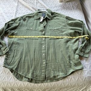 GAP Olive Button-Up Shirt90s style oversized Big Shirt